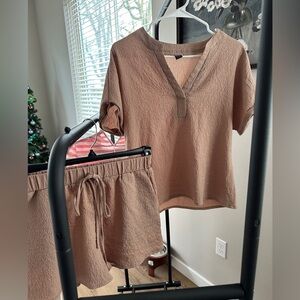 Size S Taupe Emery Rose SS Set